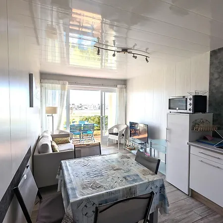 Daire T3 Avec Terrasse Et Wifi, Proche Port A - Fr-1-420-142