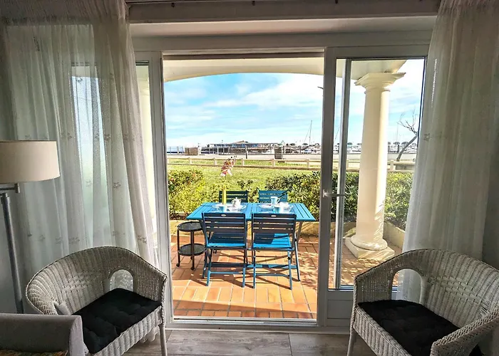 T3 Avec Terrasse Et Wifi, Proche Port A - Fr-1-420-142 شقة *